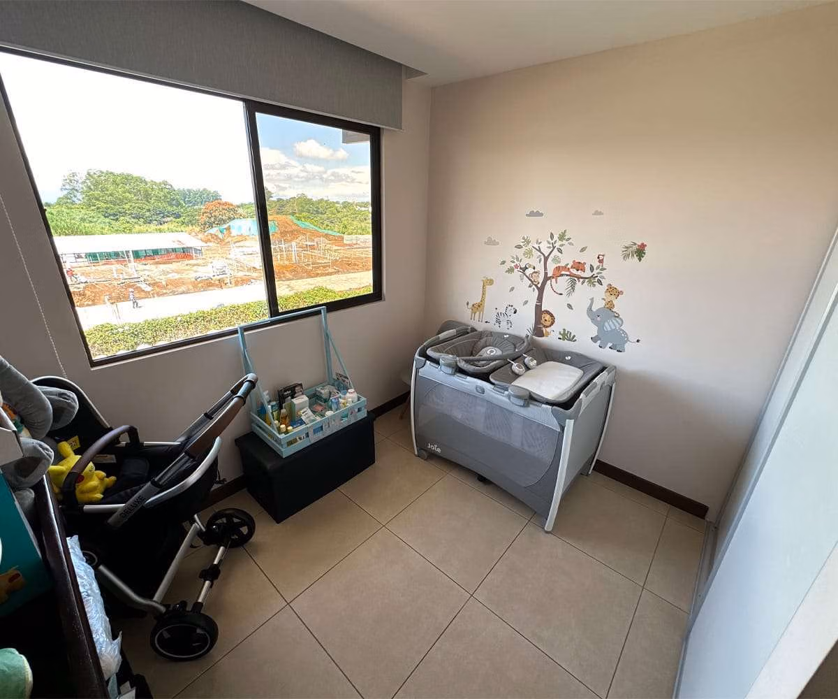 Casa de tres dormitorios a la venta en condominio Terraviva, Tambor, Alajuela Casa de tres dormitorios a la venta en condominio Terraviva, Tambor, Alajuela